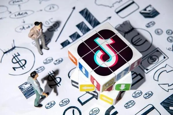 抖音点粉丝灯牌是怎么算的？