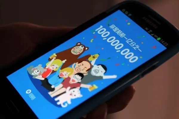 陌陌动态怎么发链接？